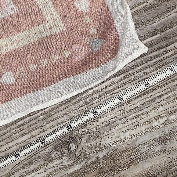 Valentines Scarf - Picture 5 of 6